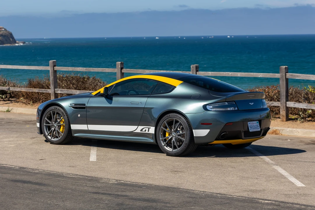 2015 Aston Martin V8 Vantage (2006-2017) - Image 7 of 31