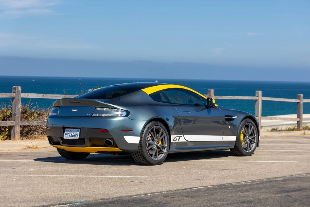 2015 Aston Martin V8 Vantage (2006-2017) - Image 9 of 31