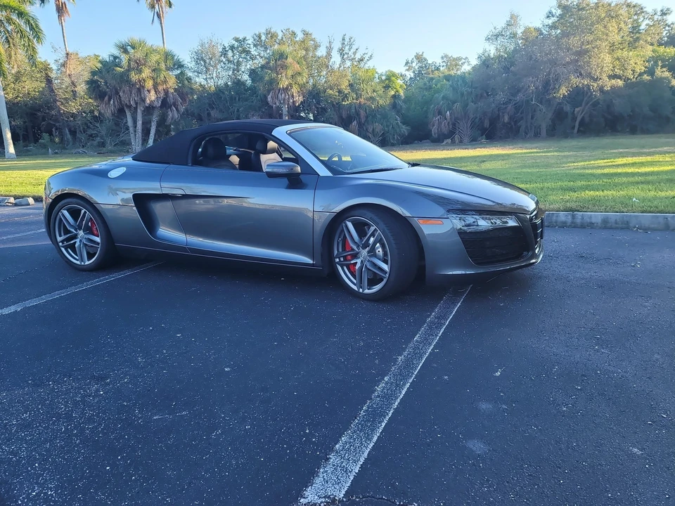 2015 Audi 42 R8 - Image 15 of 31