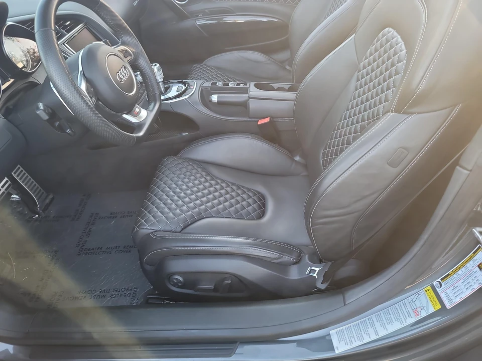 2015 Audi 42 R8 - Image 27 of 31