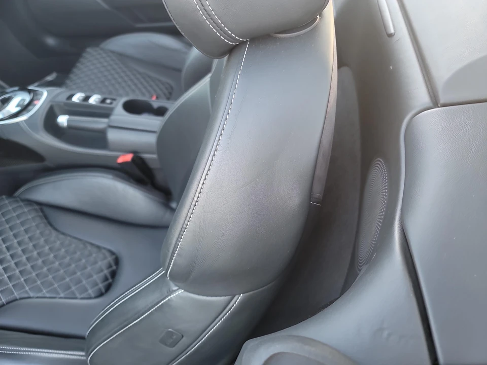 2015 Audi 42 R8 - Image 28 of 31