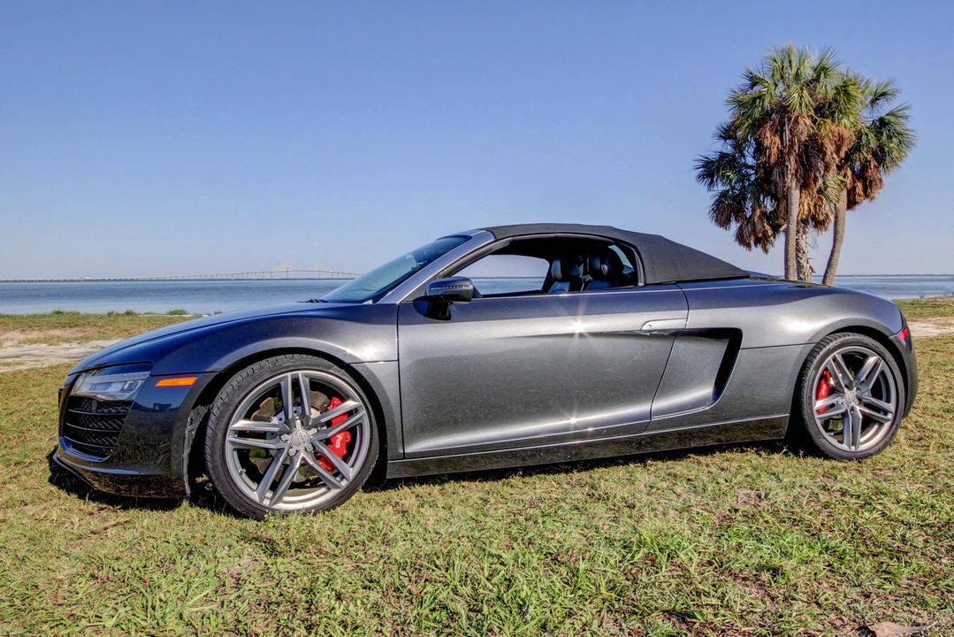 2015 Audi 42 R8 - Image 11 of 31