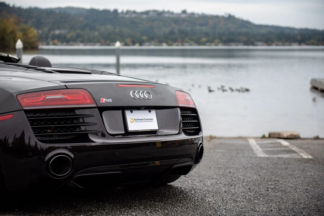 2015 Audi 42 R8 - Image 24 of 31
