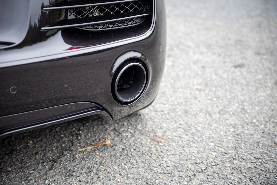 2015 Audi 42 R8 - Image 23 of 31