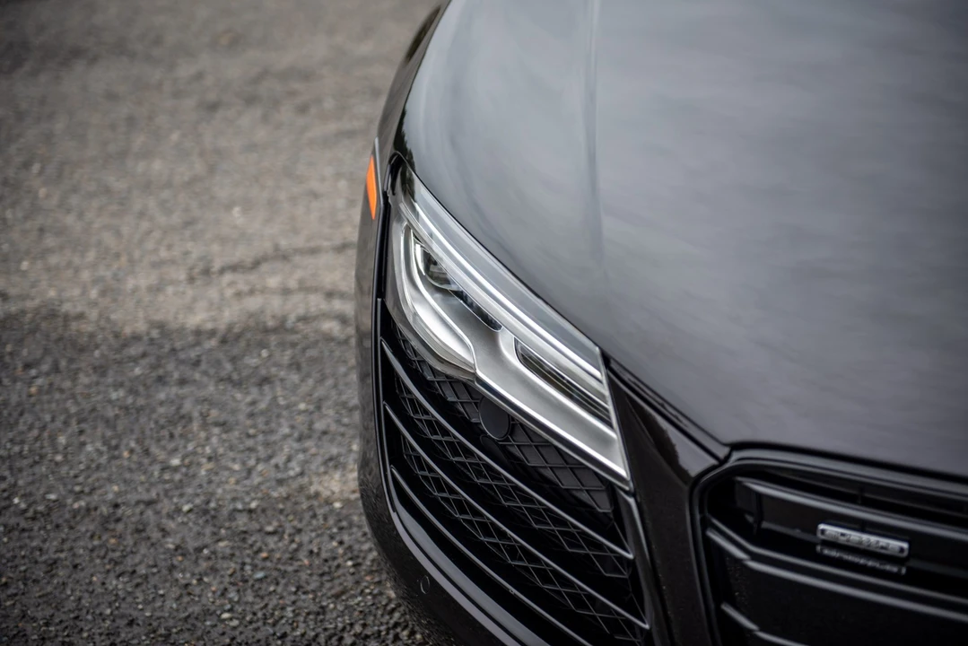 2015 Audi 42 R8 - Image 17 of 31