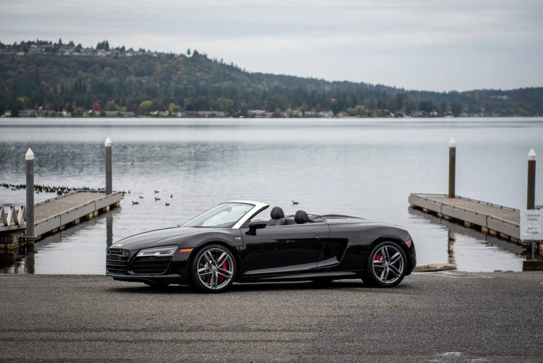 2015 Audi 42 R8 - Image 3 of 31
