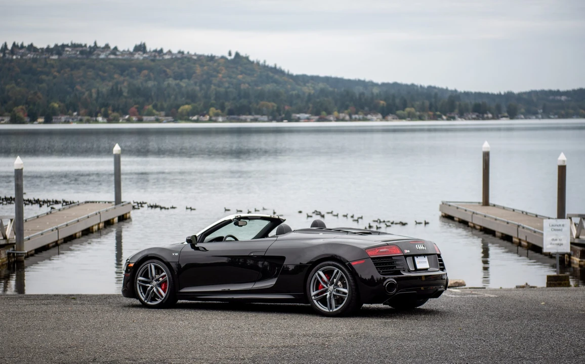 2015 Audi 42 R8 - Image 12 of 31