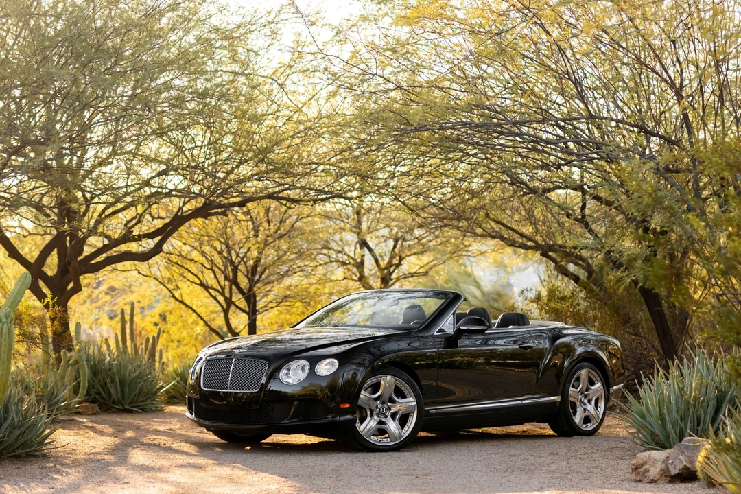 2015 Bentley Continental GTC - Image 2 of 31