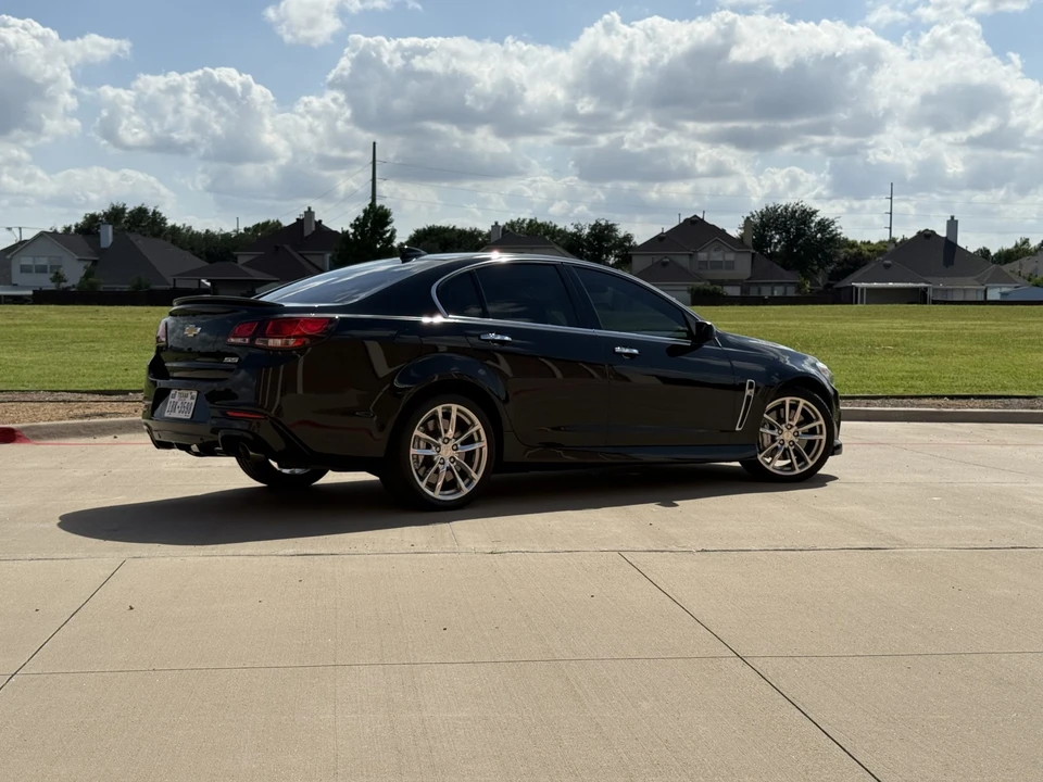 2015 Chevrolet SS - Image 12 of 31