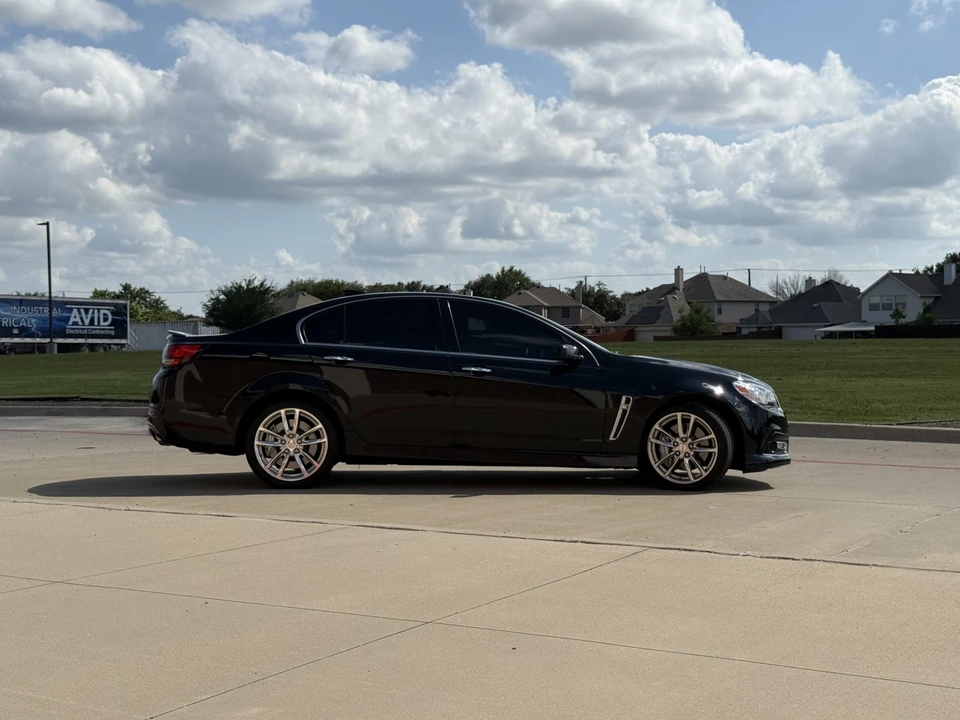 2015 Chevrolet SS - Image 11 of 31