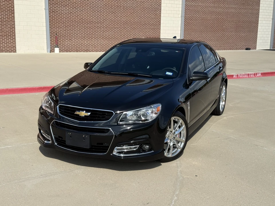 2015 Chevrolet SS - Image 7 of 31