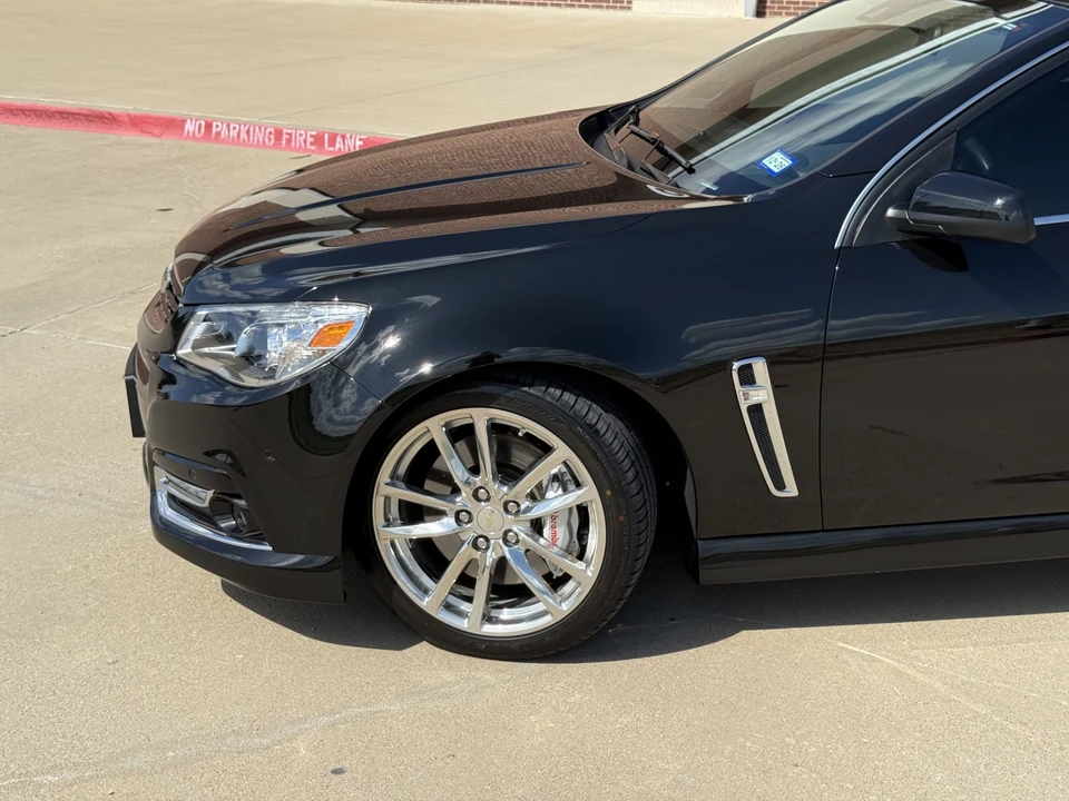2015 Chevrolet SS - Image 24 of 31