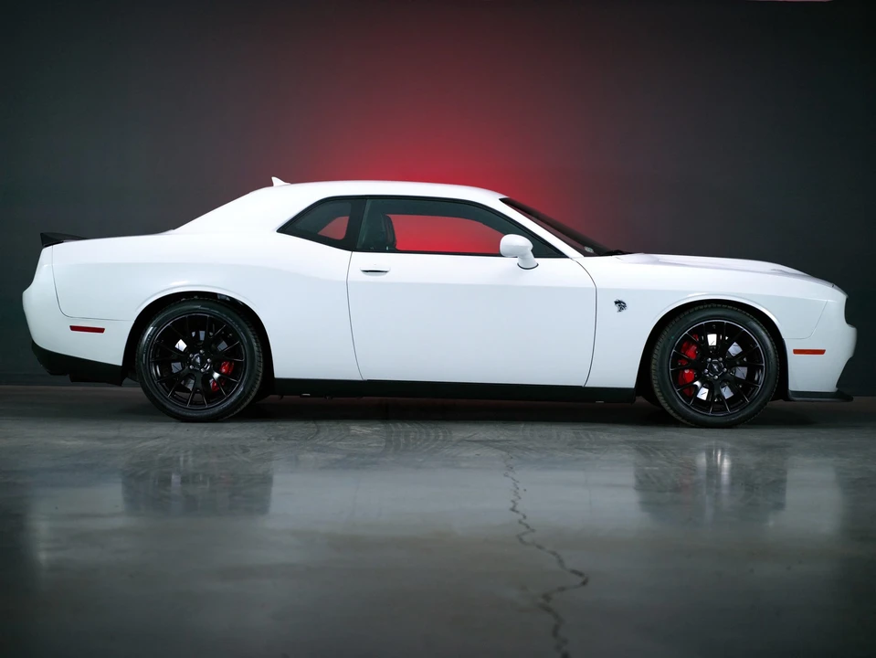2015 Dodge Challenger SRT Hellcat 3rd Gen - Image 18 of 31