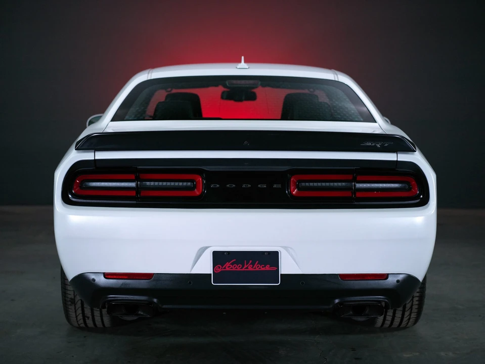 2015 Dodge Challenger SRT Hellcat 3rd Gen - Image 24 of 31