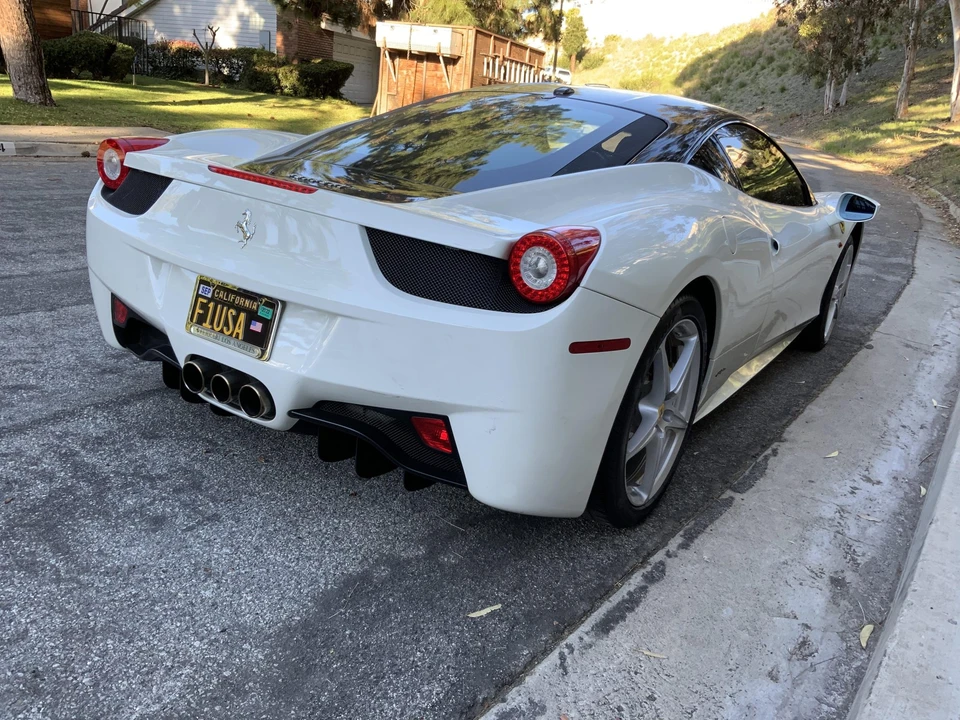 2015 Ferrari 458 Italia - Image 18 of 31