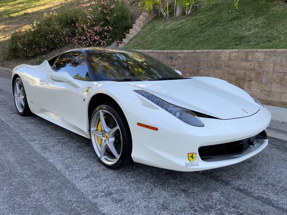 2015 Ferrari 458 Italia - Image 8 of 31