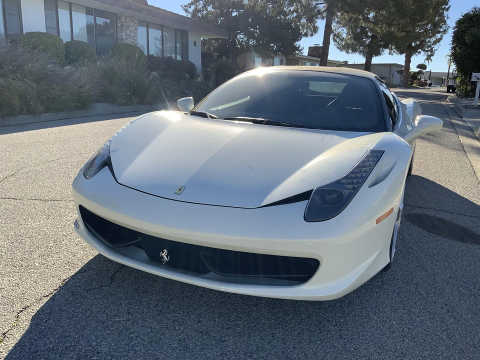2015 Ferrari 458 Italia - Image 4 of 31