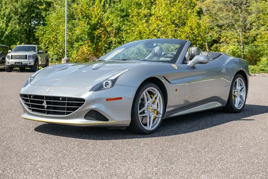 2015 Ferrari California T - Image 3 of 31