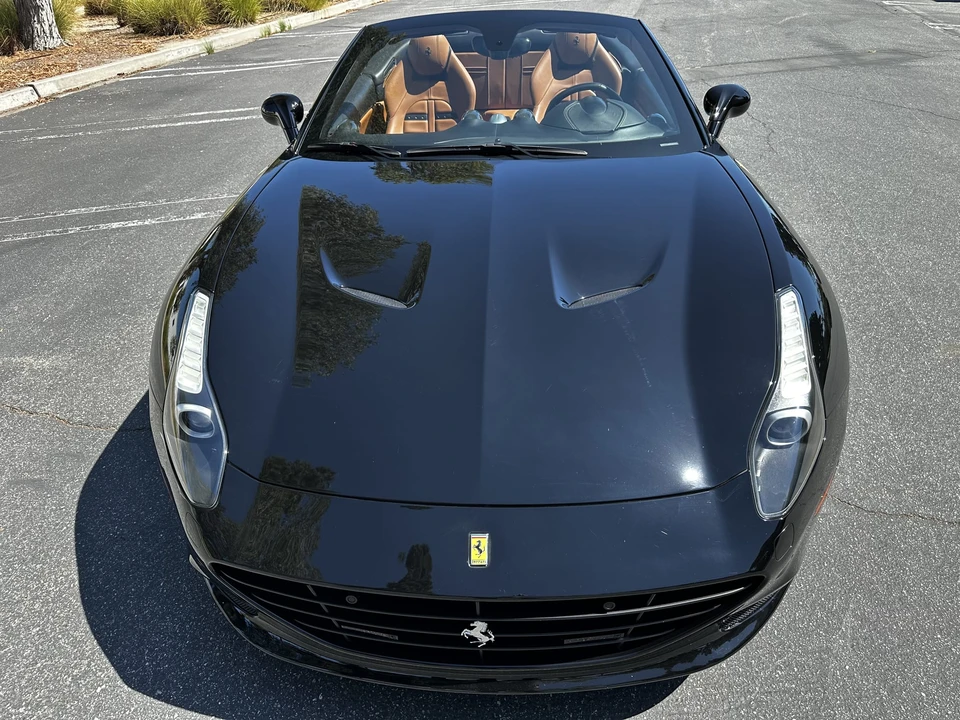 2015 Ferrari California T - Image 5 of 31