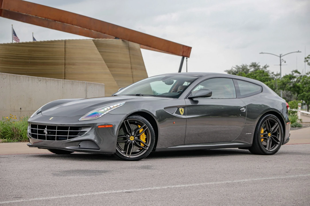 2015 Ferrari FF - Image 18 of 31