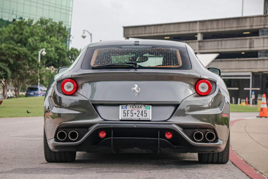 2015 Ferrari FF - Image 12 of 31