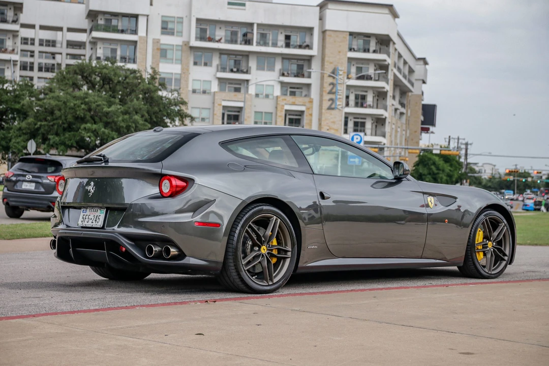 2015 Ferrari FF - Image 10 of 31