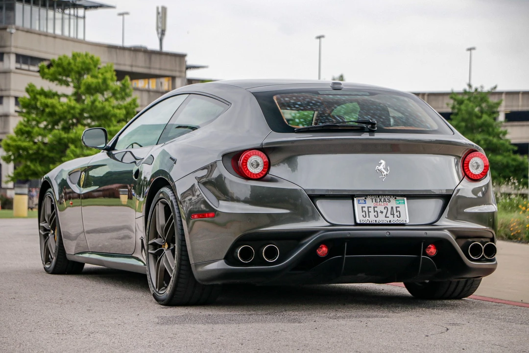 2015 Ferrari FF - Image 13 of 31