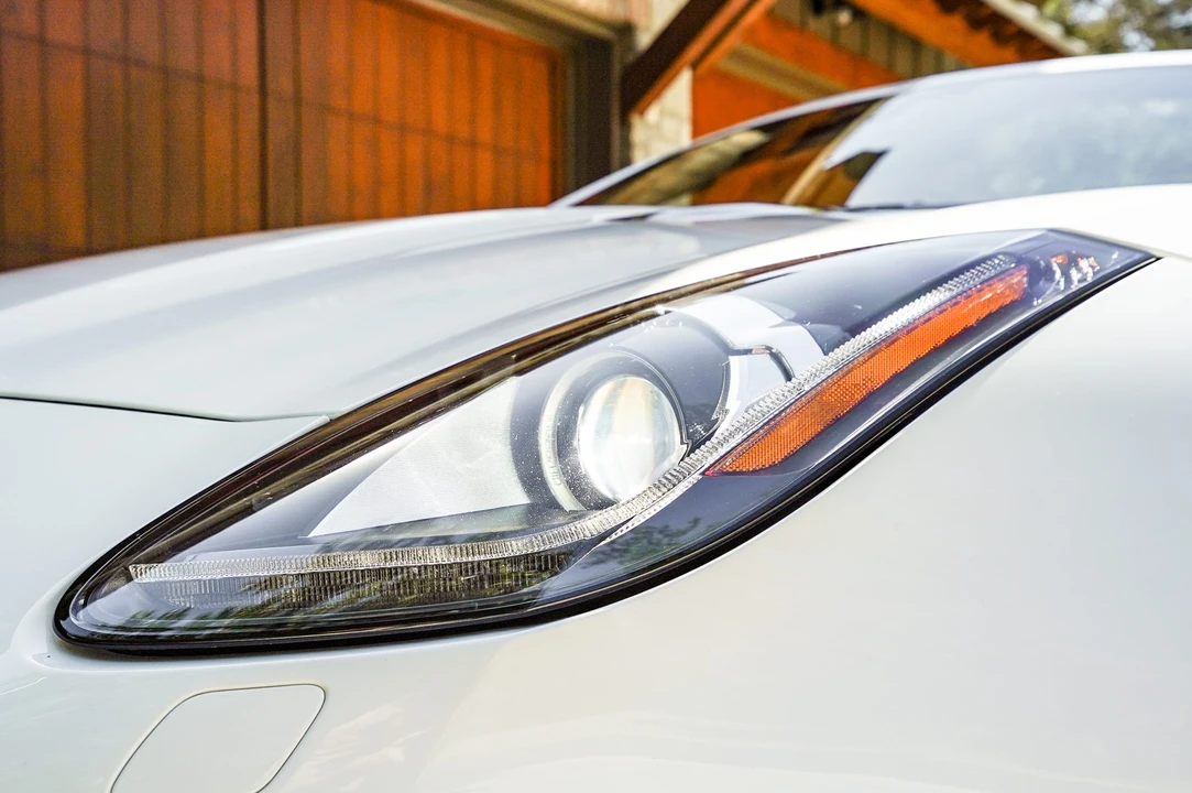 2015 Jaguar F-Type 1st Gen - Image 29 of 31