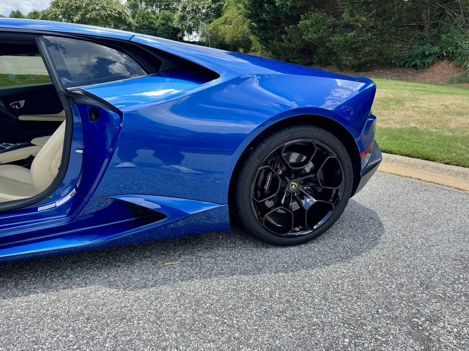 2015 Lamborghini Huracan LP610-4 - Image 22 of 31