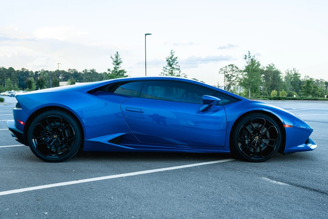 2015 Lamborghini Huracan LP610-4 - Image 12 of 31
