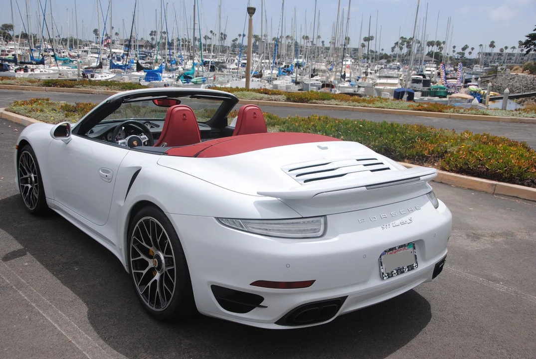 2015 Porsche 991 Turbo S - Image 24 of 31