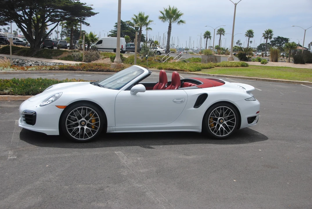 2015 Porsche 991 Turbo S - Image 29 of 31