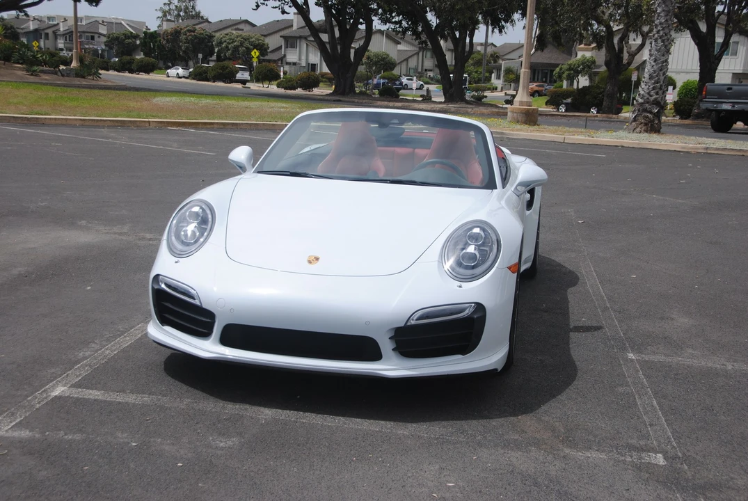 2015 Porsche 991 Turbo S - Image 6 of 31
