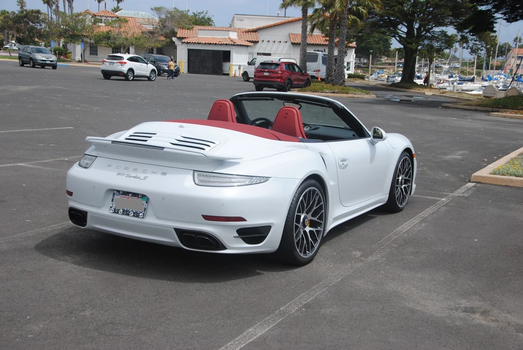 2015 Porsche 991 Turbo S - Image 18 of 31