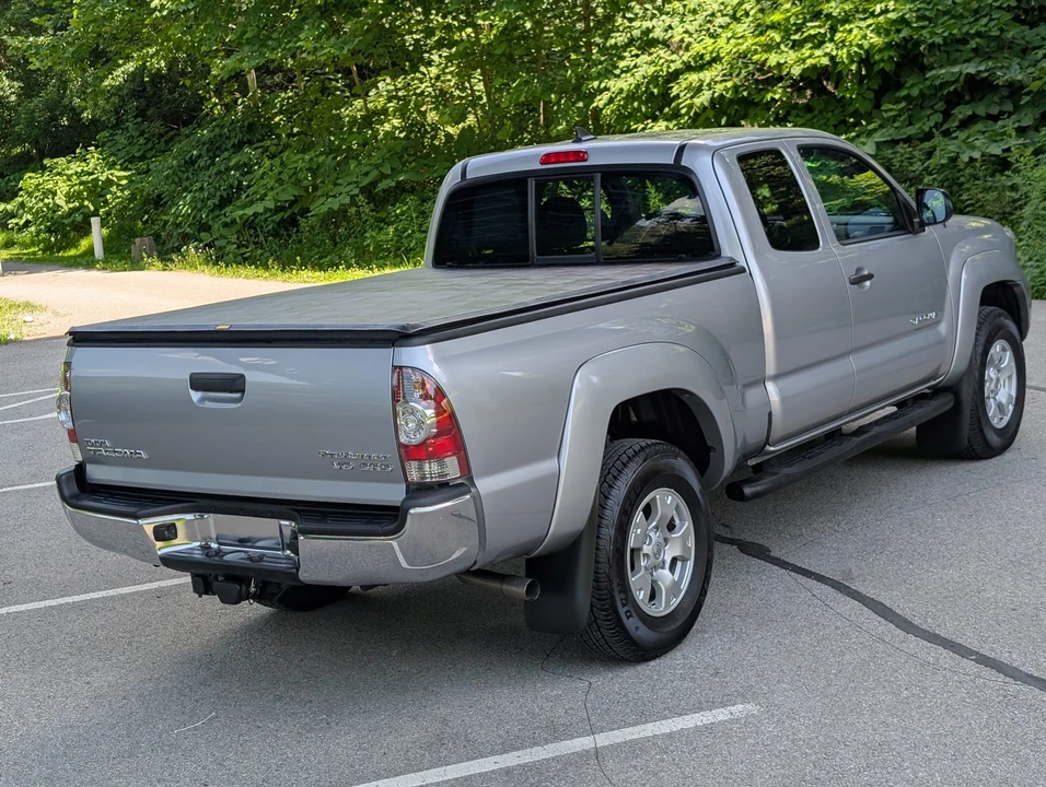 2015 Toyota Tacoma 2nd Gen - Image 26 of 31