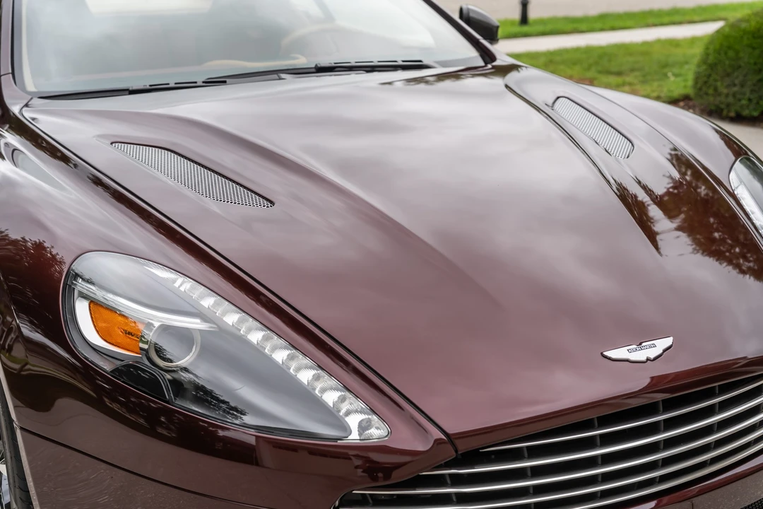 2016 Aston Martin Vanquish 2nd Gen - Image 22 of 31