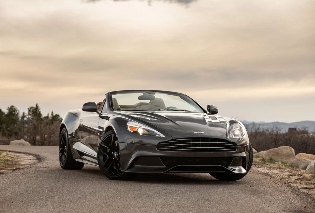 2016 Aston Martin Vanquish 2nd Gen - Image 8 of 31
