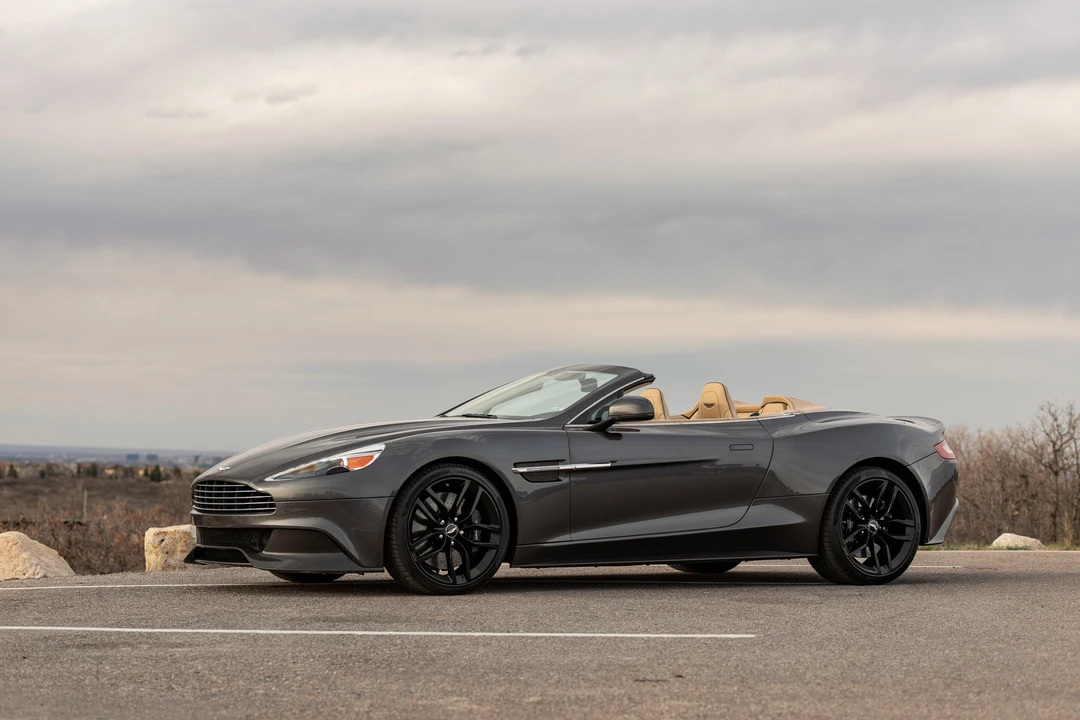 2016 Aston Martin Vanquish 2nd Gen - Image 16 of 31
