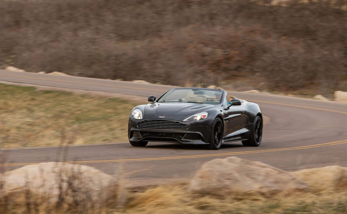 2016 Aston Martin Vanquish 2nd Gen - Image 25 of 31
