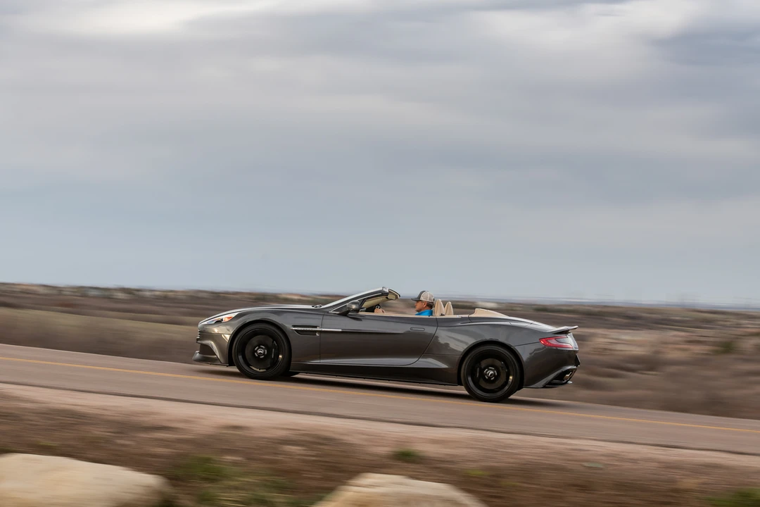 2016 Aston Martin Vanquish 2nd Gen - Image 29 of 31