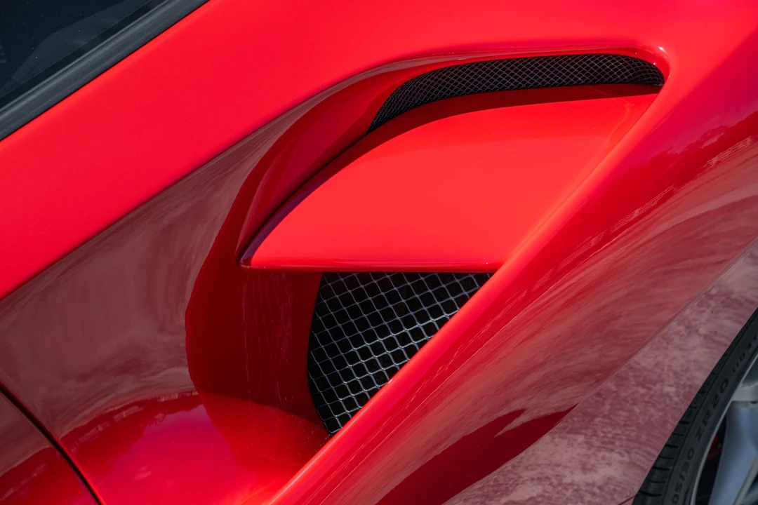 2016 Ferrari 488 GTB - Image 17 of 31