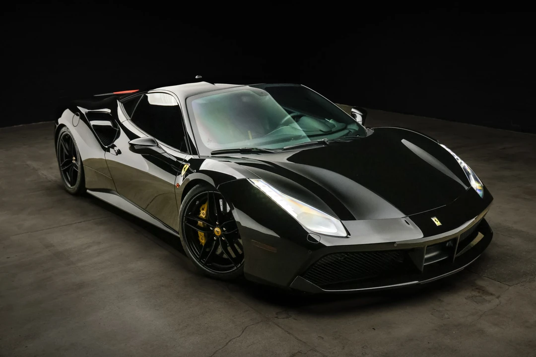 2016 Ferrari 488 GTB - Image 10 of 31