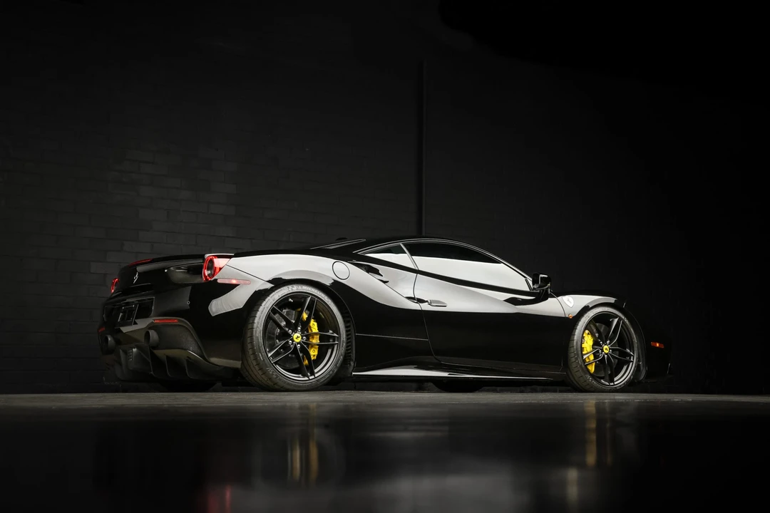 2016 Ferrari 488 GTB - Image 19 of 31