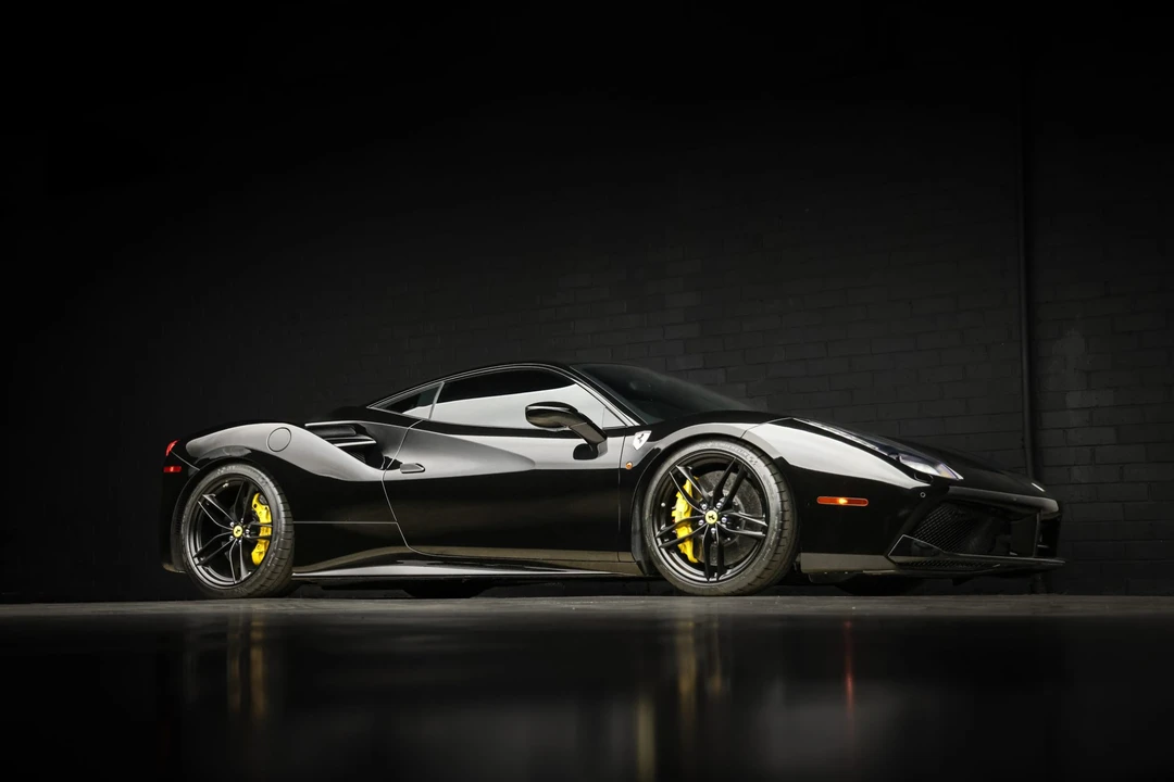 2016 Ferrari 488 GTB - Image 14 of 31