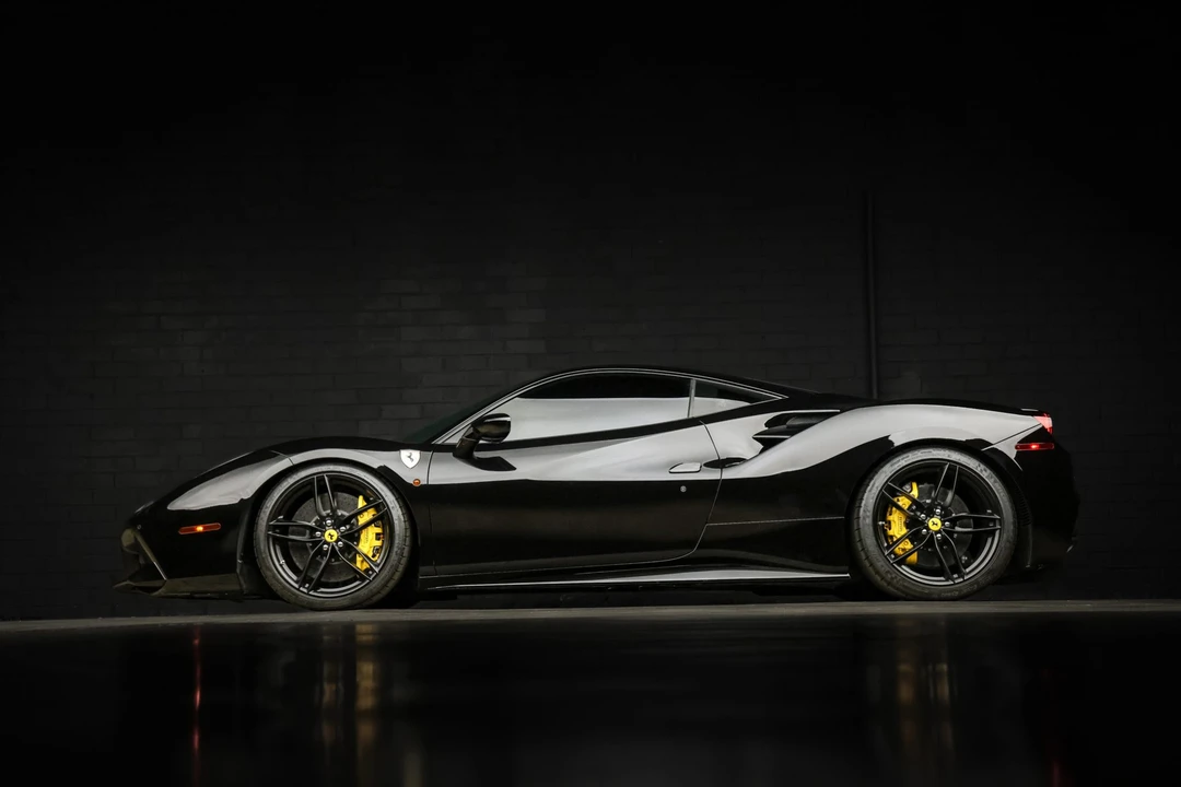 2016 Ferrari 488 GTB - Image 29 of 31