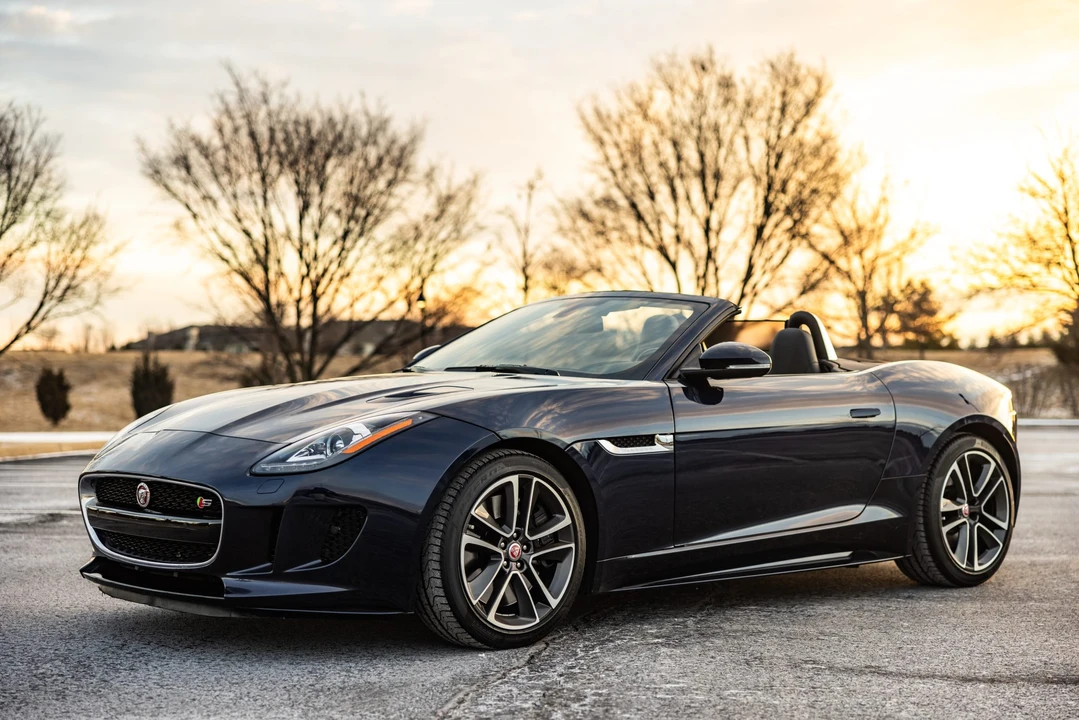 2016 Jaguar F-Type 1st Gen - Image 2 of 31