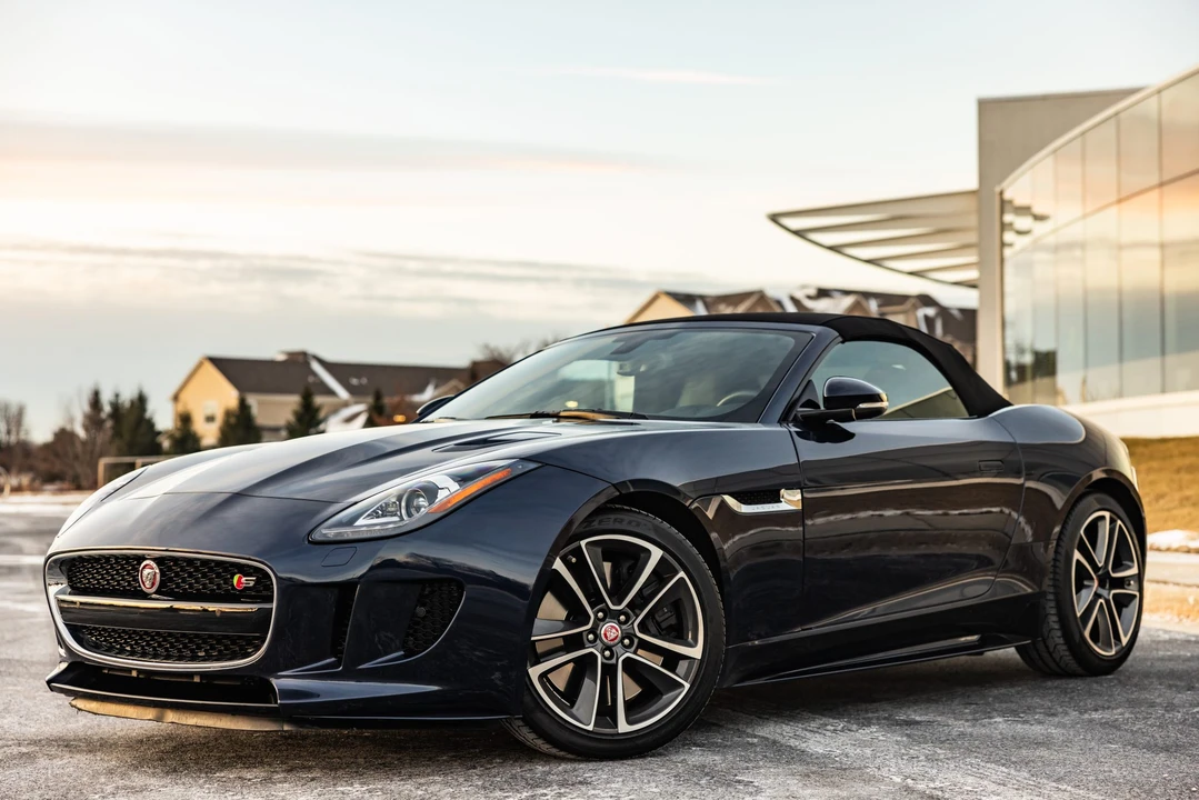 2016 Jaguar F-Type 1st Gen - Image 23 of 31