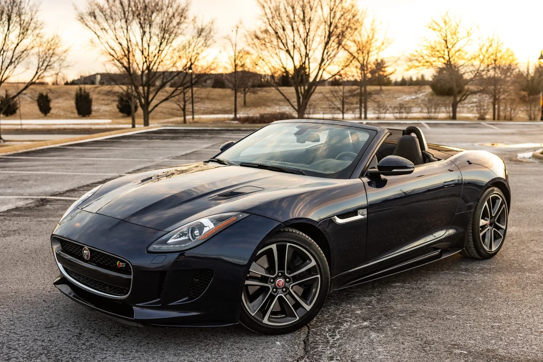 2016 Jaguar F-Type 1st Gen - Image 4 of 31