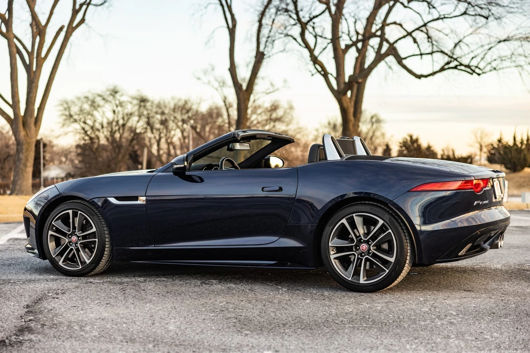 2016 Jaguar F-Type 1st Gen - Image 18 of 31
