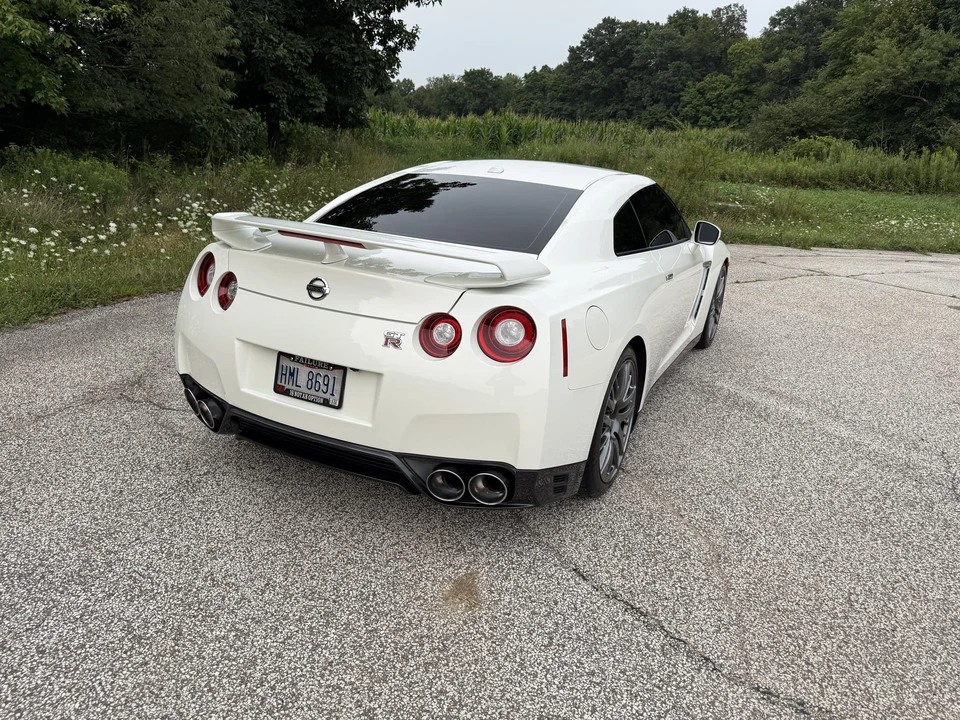 2016 Nissan R35 GT-R Premium - Image 26 of 31